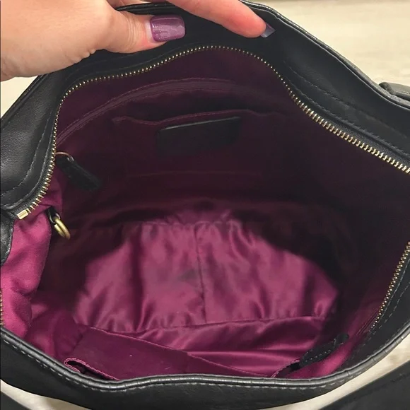 Coach Zoe Hobo Black Leather Shoulder Bag with Gold Accents - Picture 12 of 16